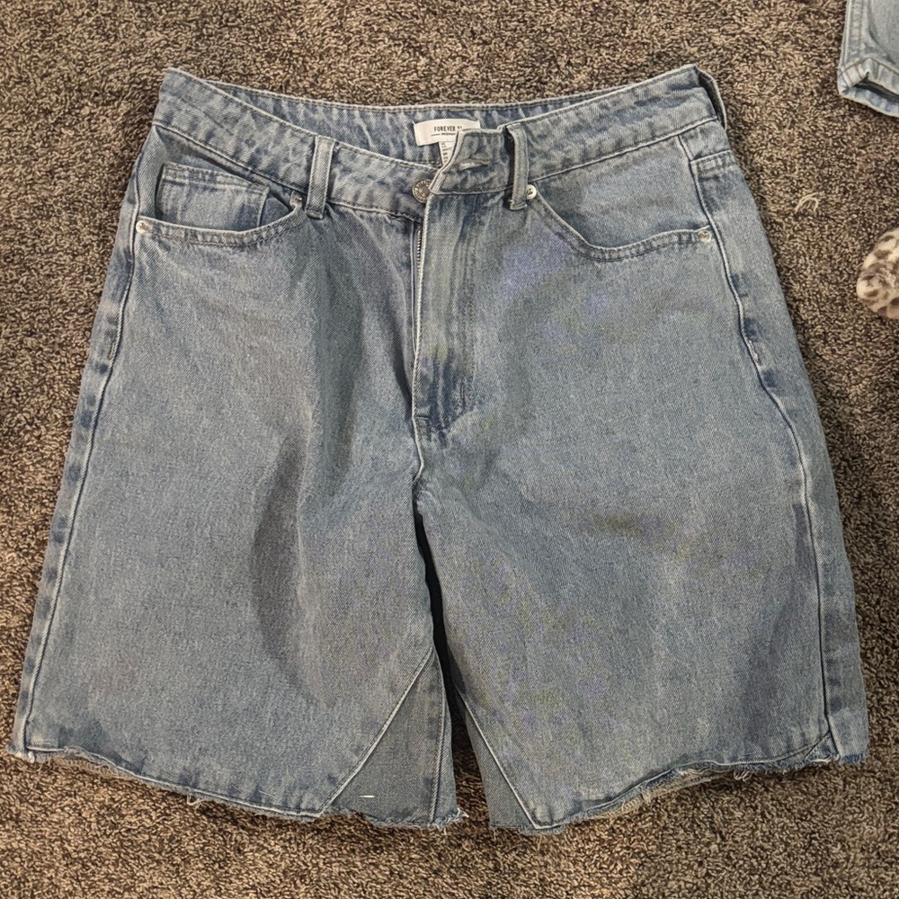 Forever 21 Light Blue Denim Men’s Shorts